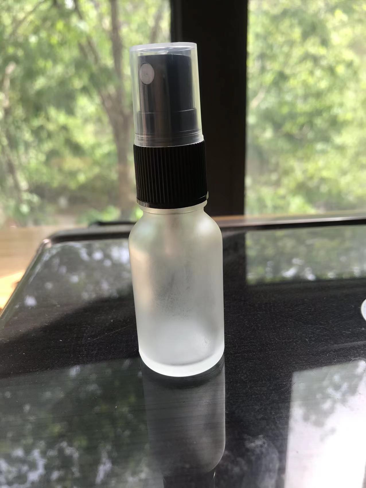 Botella de vidrio verde de 10 ml
